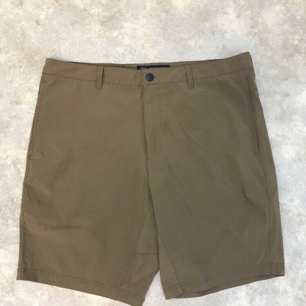 American Eagle Men Beige ActiveFlex Lightweight 38